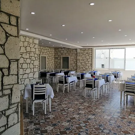 Dolce - Adult Only מלון 3*